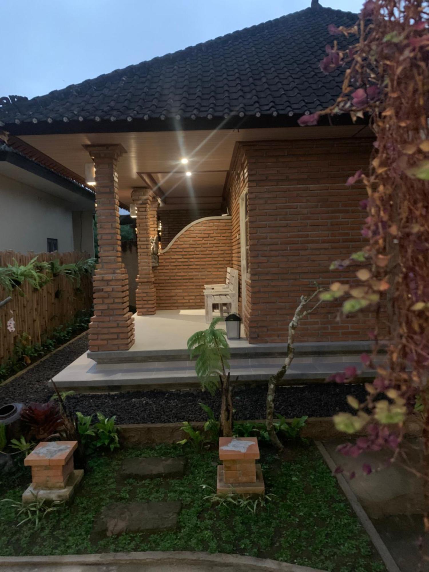 Ambara Guest House Tampaksiring Eksteriør billede